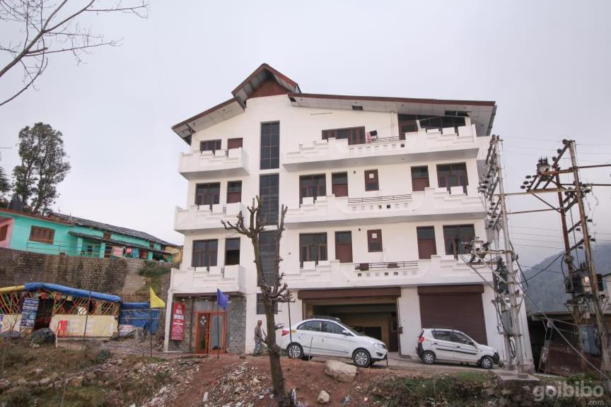 Dlx Stay In Naddi Дармсала Екстер'єр фото